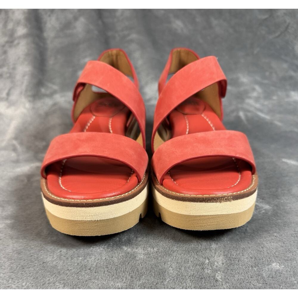 Söfft Coral Nubuck Leather Platform Sandals Lug Sole Comfort Size 7.5 M NEW